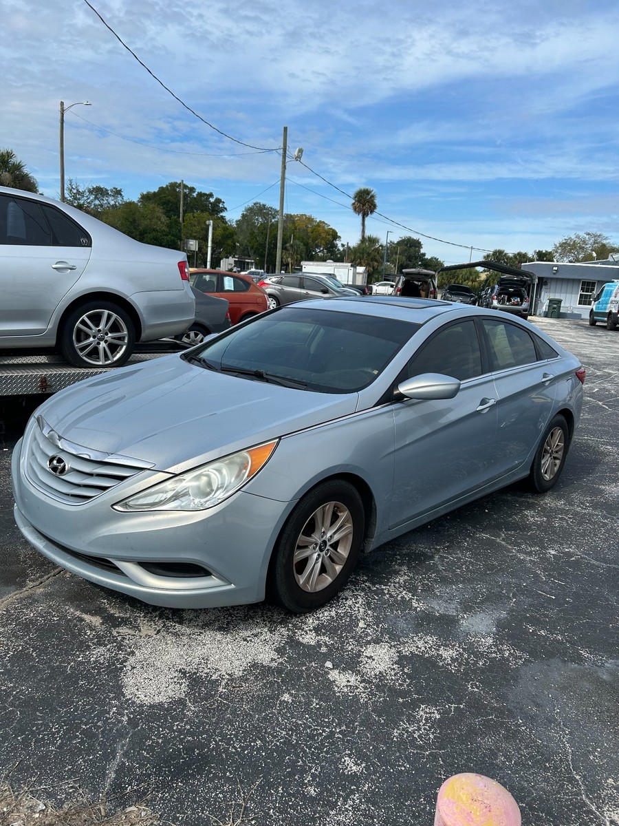 2011 Hyundai Sonata 4DR